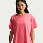 Nike Sportswear Classic Women's Oversized T-Shirt