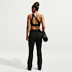 Pants Dri-FIT de tiro medio con falda en capas para mujer Nike Zenvy