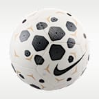 Nike Pitch Football