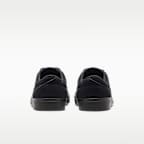 ナイキ チャージ スエード ウィメンズシューズ