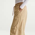 Nike Sportswear Women's Loose Mid-Rise Structured Pants