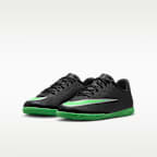 Nike Jr. Mercurial Vapor 17 Club Big Kids' Indoor/Court Low-Top Soccer Shoes