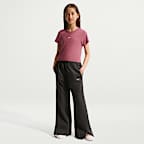 Nike Sportswear Older Kids' (Girls') Cropped T-Shirt