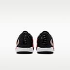 Nike Phantom 6 Low Academy Indoor/Court Soccer Shoes