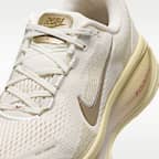 Chaussure de running sur route Nike Vomero 18 pour femme