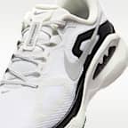 Tenis de correr en pavimento para hombre Nike Structure Plus