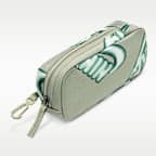 ナイキ エレメンタル キッズバックパック (20L)