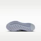 Nike Cosmic Runner Big Kids' Road Running Shoes