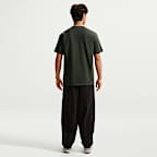 เสื้อยืด Nike Sportswear Premium Essentials