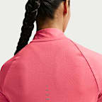 Playera de correr Dri-FIT UV de cierre de 1/4 para mujer Nike Swift