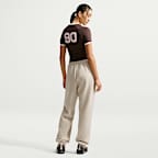 ナイキ スポーツウェア ウィメンズ フィッテド Tシャツ