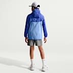 Chamarra de entrenamiento Nike Stride para niños Repel UV