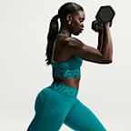 Bra deportivo con almohadillas de media sujeción para mujer Nike Pro Sculpt