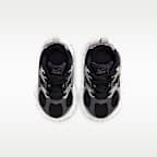 Tenis para bebé e infantil Nike V5 RNR