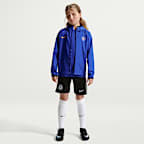Giacca antipioggia da calcio con cappuccio Nike Storm-FIT Chelsea FC Academy Pro – Ragazzo/a