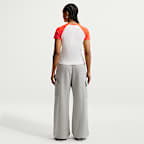 Nike Sportswear Chill Knit Women's Slim Graphic T-Shirt