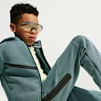 Nike Sportswear Tech Fleece Older Kids' Joggers