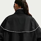 Chamarra deportiva oversized de popelina con ribete festoneado para mujer Nike Sportswear