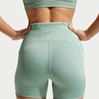 Nike Swift strakke hardloopshorts met binnenbroekje, hoge taille en zakken voor dames (10 cm)