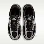 Nike Air Max Moto 2K damesschoenen met accenten met reflecterend design