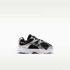 Tenis para bebé e infantil Nike V5 RNR