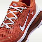 Nike College Vomero 18 (Texas) Men's Road Running Shoes