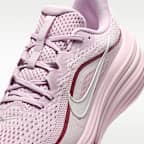 Nike Winflo 12 Women's Road Running Shoes (Wide)