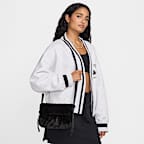 Nike Sportswear Futura 365 Umhängetasche aus Kunstfell (1 l)
