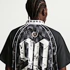 Nike SB Men's Dri-FIT Bowler Skate Top