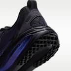 Nike Vomero 18 Straßenlaufschuh (Herren)