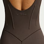 NikeSKIMS damebody i korsettstil i Matte-stoff (74 cm)