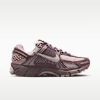 Nike Zoom Vomero 5 Women's Shoes