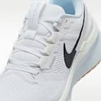 Tenis de correr en pavimento para hombre Nike Structure 25