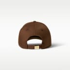 Ostrukturerad keps Nike Dri-FIT Club med Swoosh i metall