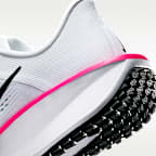 Tenis de correr en pavimento para mujer Nike Quest 6