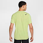 Playera de correr de manga corta Dri-FIT ADV para hombre Nike AeroSwift