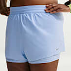 Nike Swift Women's Dri-FIT Mid-Rise 2-in-1 Running Shorts (Plus Size)