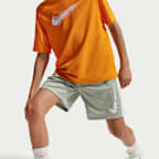 Shorts Dri-FIT para niño talla grande Nike Trophy23