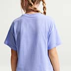 Nike Sportswear Essential Older Kids' (Girls') T-Shirt