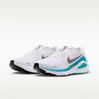 Tenis de correr en pavimento para mujer Nike Structure 26