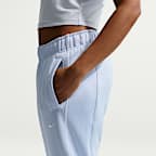 Nike Sportswear Windrunner Women's Mid-Rise Slim Knit Trousers