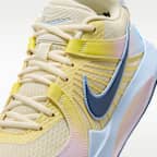 Nike Hyperspeed Court 2 SE Volleyball Shoes