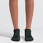 Calcetines al tobillo NikeSKIMS Dri-FIT para mujer (3 pares)