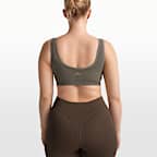 NikeSKIMS Ribbed Seamless Women's Scoop Bra