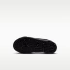 Nike Tennis Essential Younger Kids' Shoes