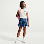 Nike Sportswear aansluitend cropped T-shirt voor meisjes