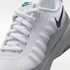 나이키 에어맥스 인비거 리틀키즈 신발