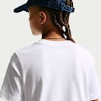 Nike Sportswear Older Kids' T-Shirt