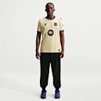 Jersey de fútbol Kobe Dri-FIT Replica del FC Barcelona visitante 2025/26 Stadium para hombre