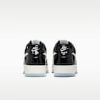 ナイキ エア フォース 1 '07 メンズシューズ